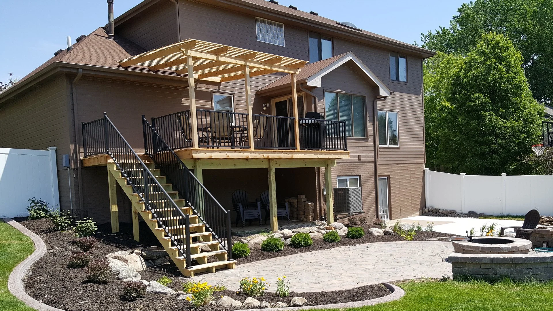 How a New Deck Can Boost Your Home’s Value