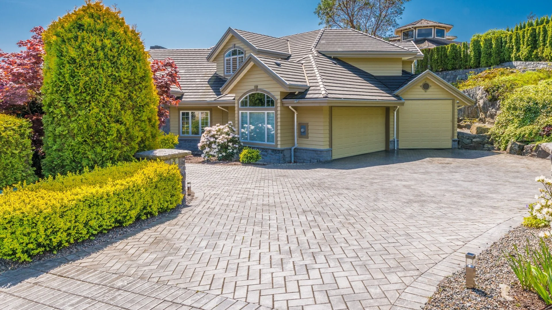 Upgrading Your Driveway: A Wise Home Improvement Choice