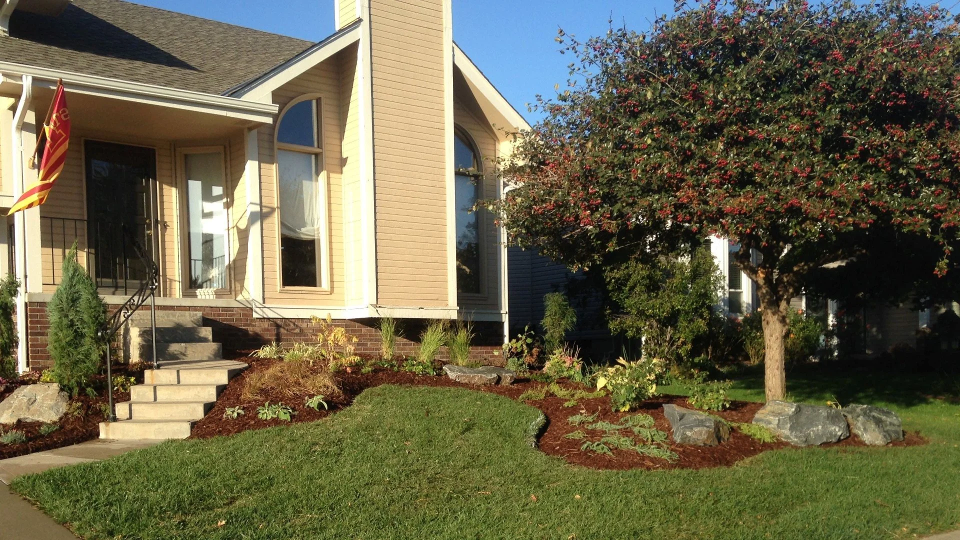 Landscape Design Tip: Layer Your Plants!