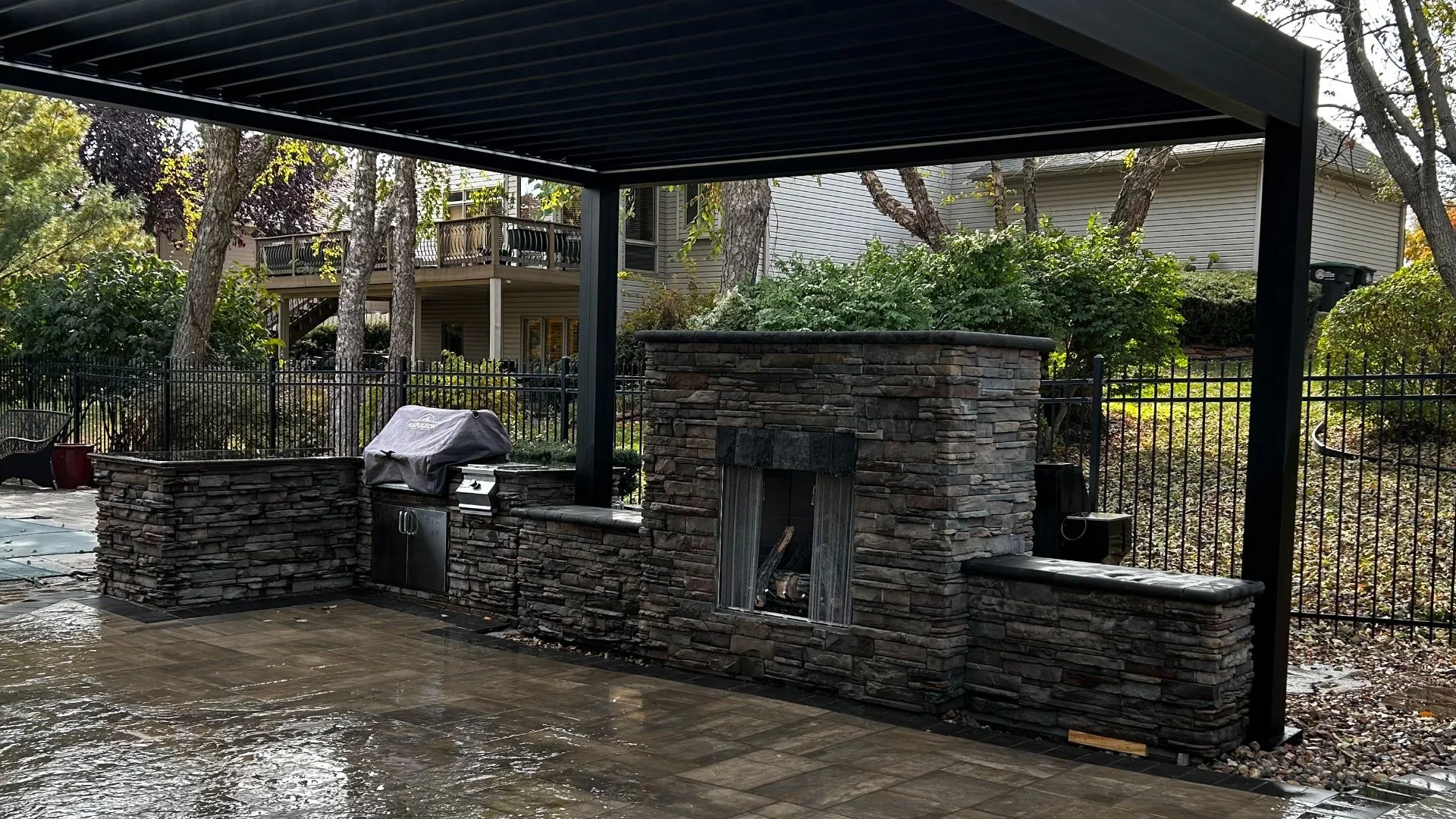 What’s the Best Location for an Outdoor Kitchen?