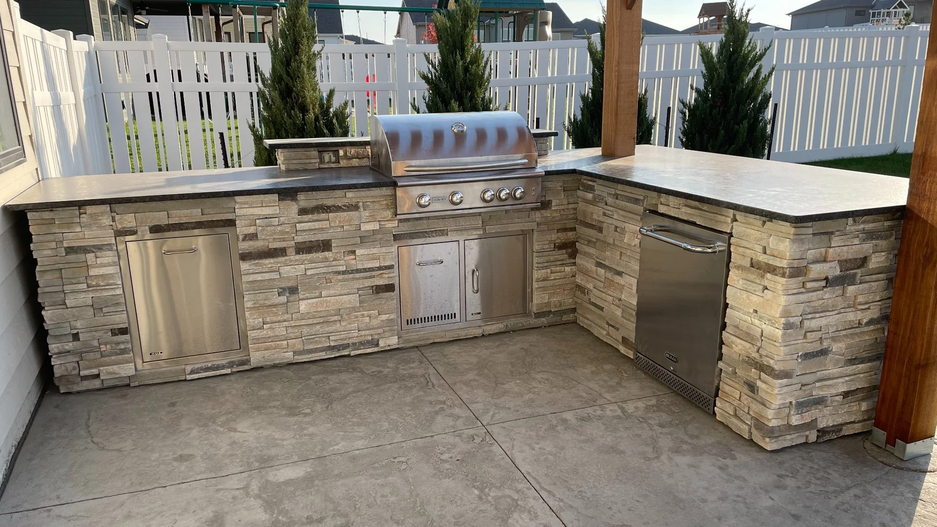 Things to Consider Before Building an Outdoor Kitchen