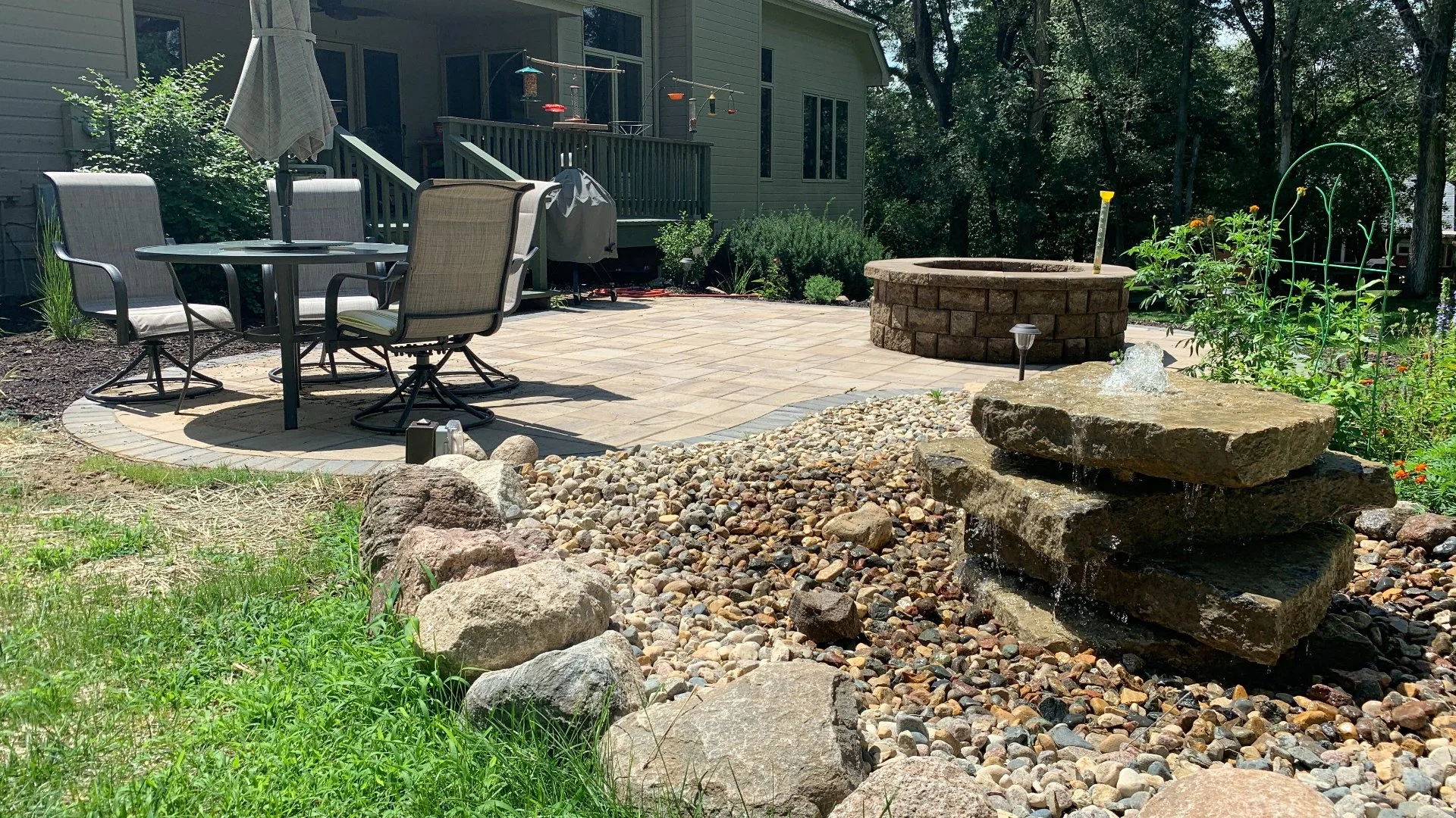 An outdoor living space built by our crew in La Vista, NE. 